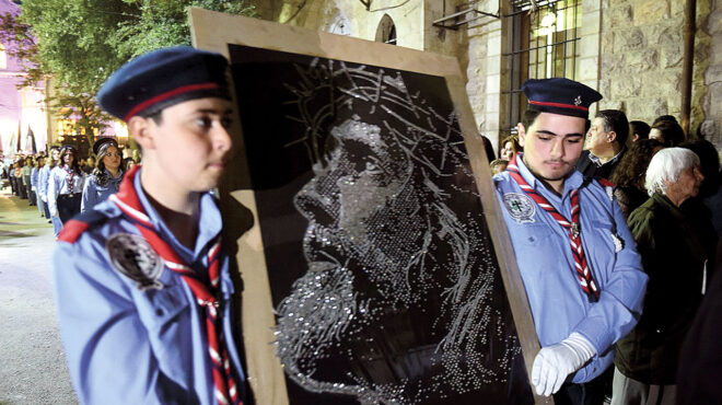 πάσχα-με-πάνοπλους-φρουρούς-γιόρτασα-563582836