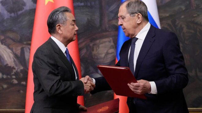 ο-κινέζος-υπεξ-στη-μόσχα-διμερείς-σχέσ-563542699