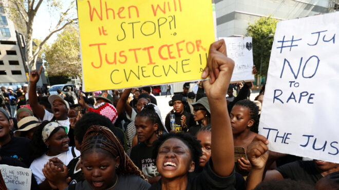 νότια-αφρική-διαδηλώσεις-για-τον-βιασ-563543287