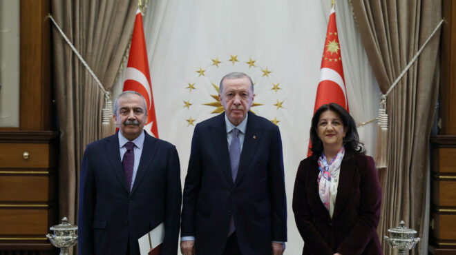 τουρκία-ο-ερντογάν-συναντήθηκε-με-αντ-563557579