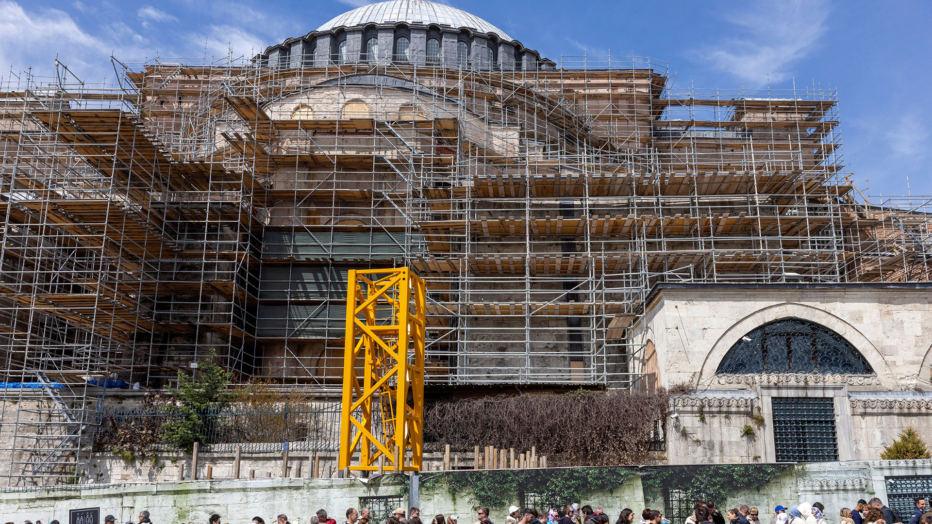 Κωνσταντινούπολη: Εργασίες αποκατάστασης στον τρούλο της Αγίας Σοφίας-4