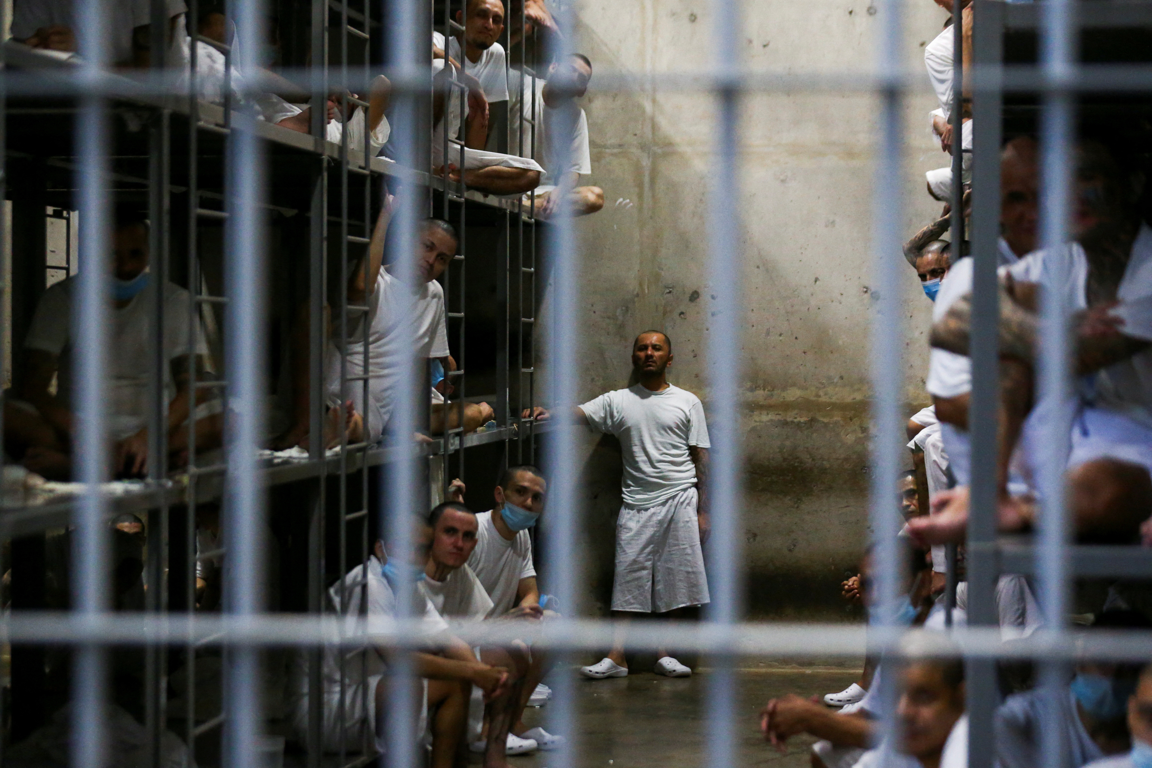 Η φυλακή – κολαστήριο του Ελ Σαλβαδόρ που θέλει να γεμίσει ο Τραμπ-5