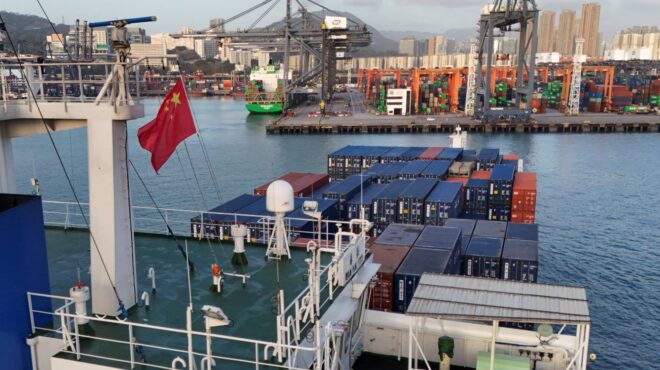 τρικυμία-στη-διεθνή-ναυτιλία-από-τα-563583823