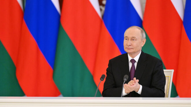 ft-ο-πούτιν-προσφέρει-εκεχειρία-με-δι-563575198