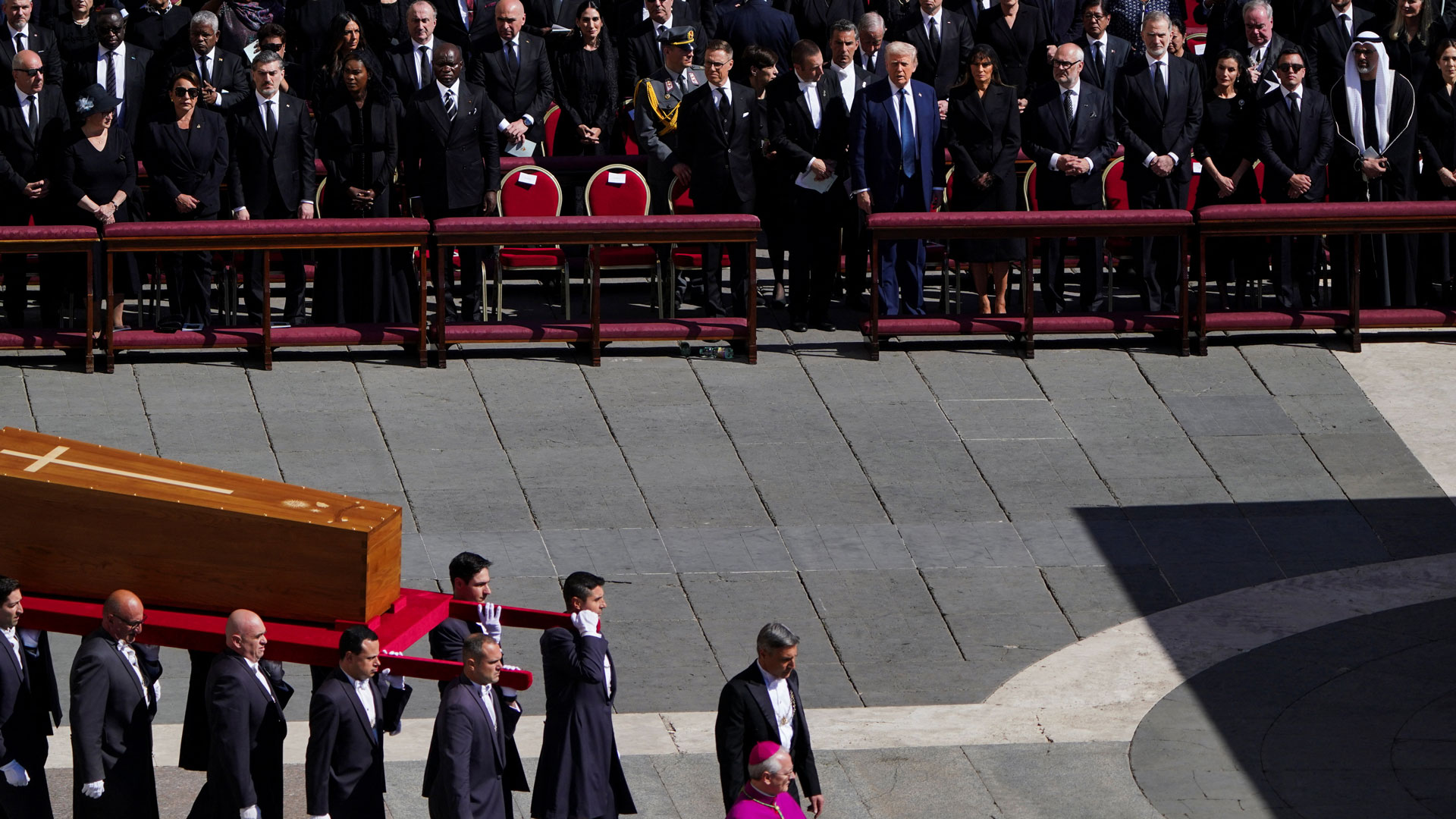 Κηδεία Πάπα Φραγκίσκου: Σε κλίμα συγκίνησης το ύστατο χαίρε-1