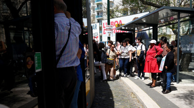 πορτογαλία-αποκατάσταση-της-ηλεκτρο-563585242