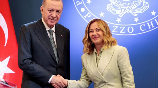 μελόνι-για-ερντογάν-ιδιαίτερα-παραγ-563586682