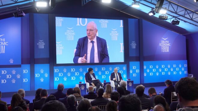 μάρτιν-γουλφ-η-δημοκρατία-στις-ηπα-κιν-563560420