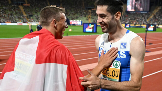 ο-επίμονος-προπονητής-στίβου-στο-οροπ-563586823