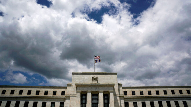 αυξάνονται-οι-πιθανότητες-ύφεσης-στι-563542240