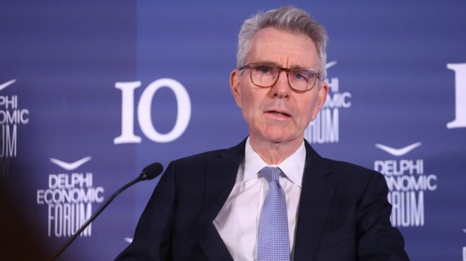 φόρουμ-δελφών-τζ-πάιατ-η-σχέση-ελλάδ-563557126