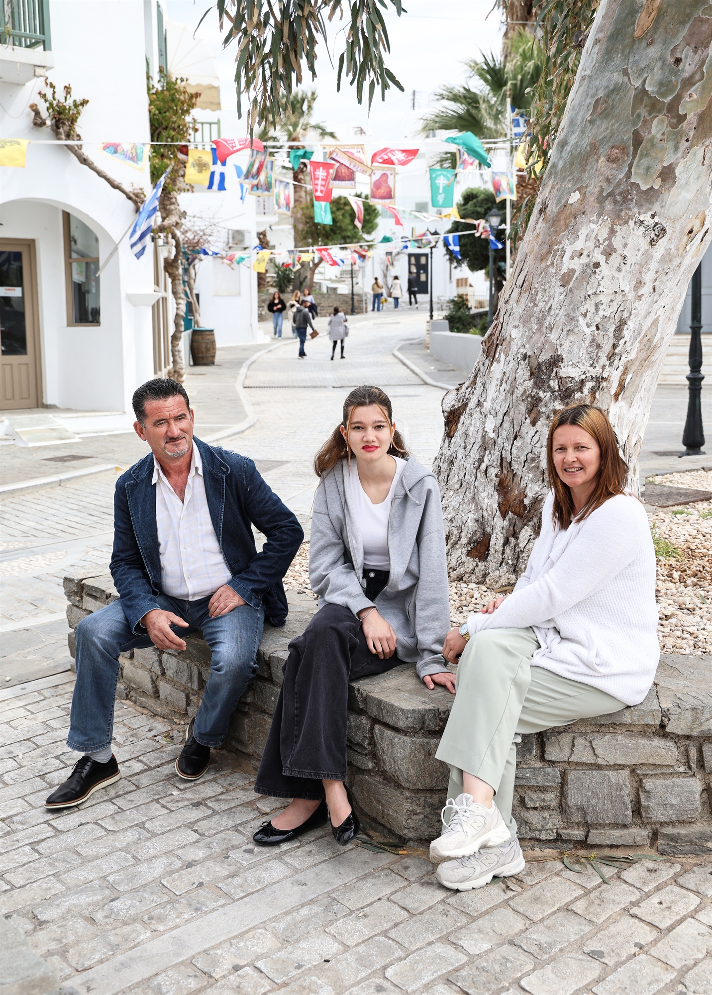 Πάρος: «Εδώ κάτι βαστάει ακόμα»-7