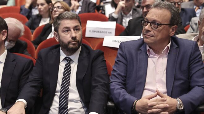 κεντροαριστερά-αγκάθι-για-όλους-τα-563577991