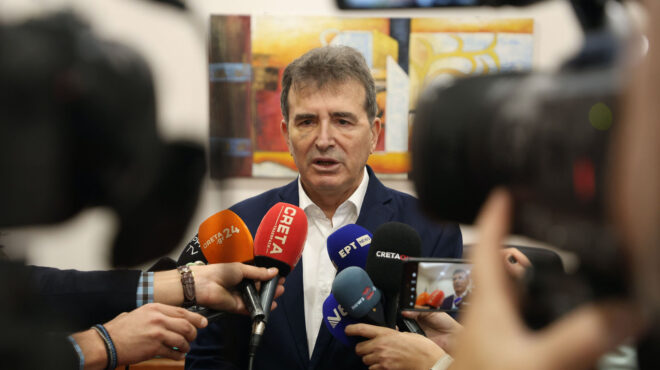 μ-χρυσοχοΐδης-τα-εξάρχεια-δεν-είναι-πι-563567884