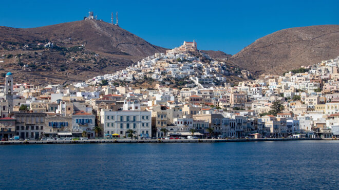 καθολική-επισκοπή-σύρου-αντίστροφη-μ-563577862