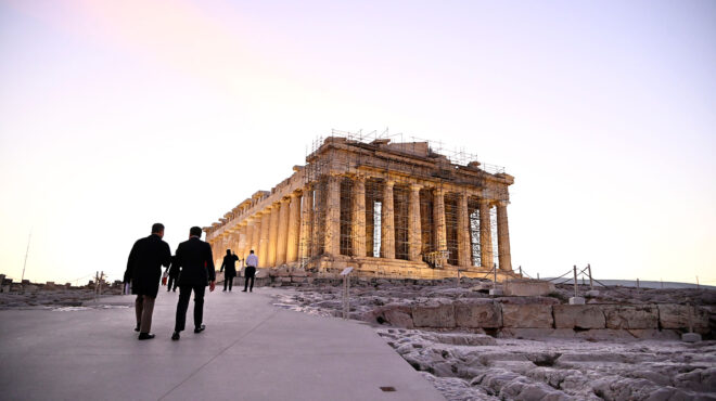 οχι-στον-λάνθιμο-για-γύρισμα-στην-ακ-563544331