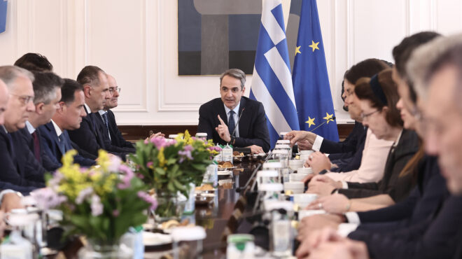 μητσοτάκης-στη-βαλένθια-για-το-συνέδρ-563584291