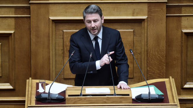 ανδρουλάκης-η-κυβέρνηση-πορεύεται-χ-563544463