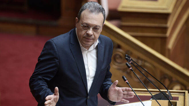 φάμελλος-σε-μητσοτάκη-δεν-σας-έχουμε-ε-563544511