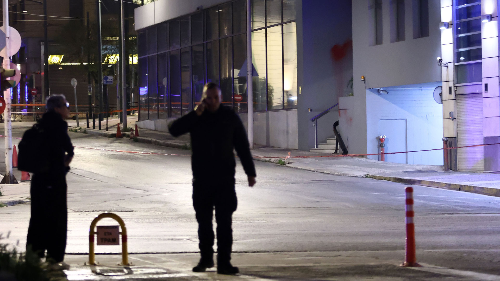 Εκρηξη βόμβας στη Hellenic Train – Εικόνες από το σημείο-17