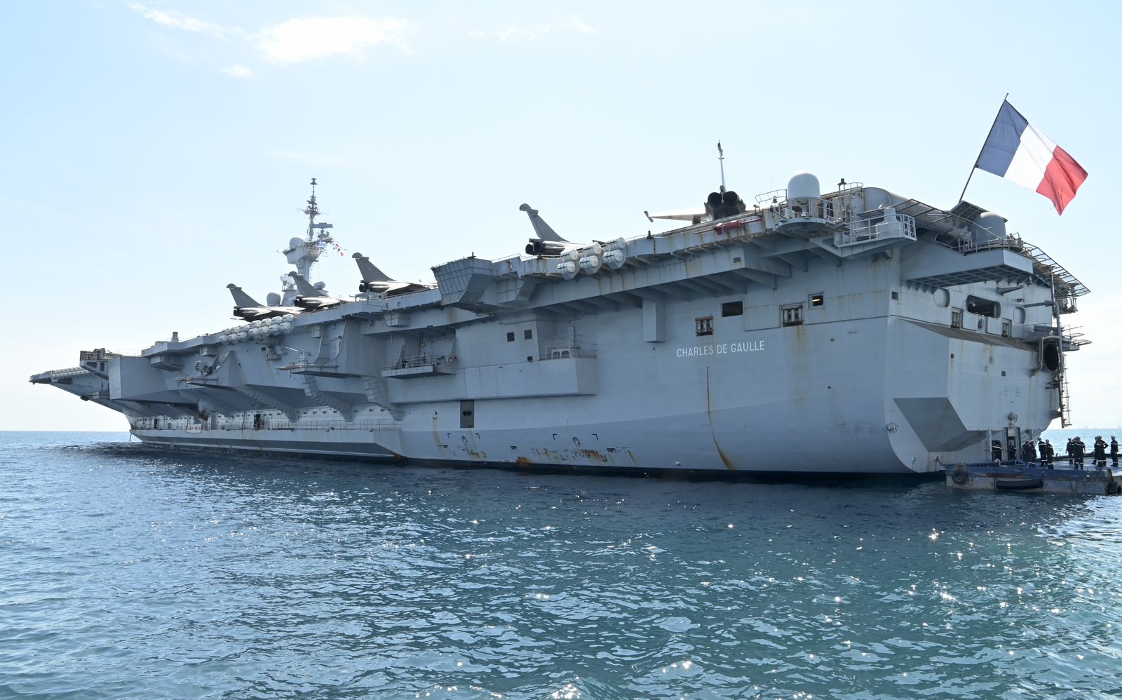 Επίσκεψη του αρχηγού ΓΕΝ στο αεροπλανοφόρο Charles De Gaulle (εικόνες)-5