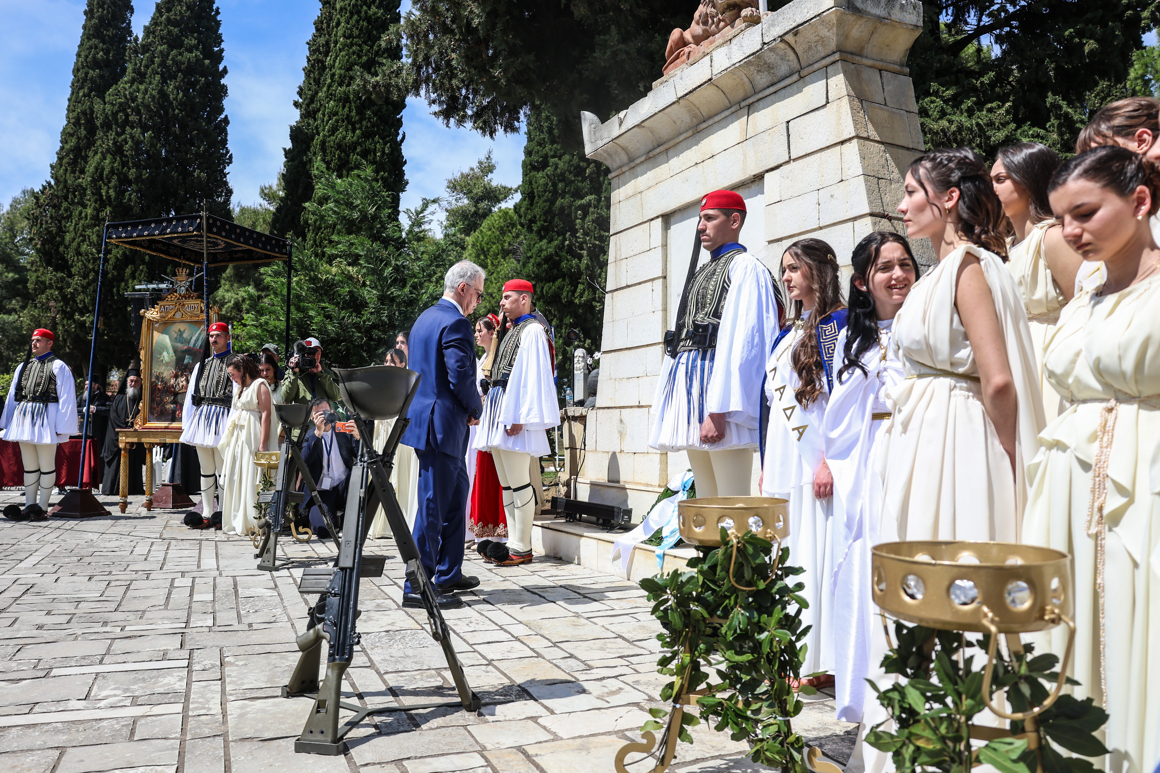 Κ. Τασούλας από Μεσολόγγι: Αν κινδυνεύσουν ο οίκος μας και η τιμή μας θα τα προστατεύσουμε ανυποχώρητα-3