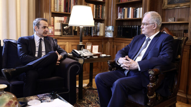 μητσοτάκης-σε-τασούλα-οι-εμπορικοί-π-563565052