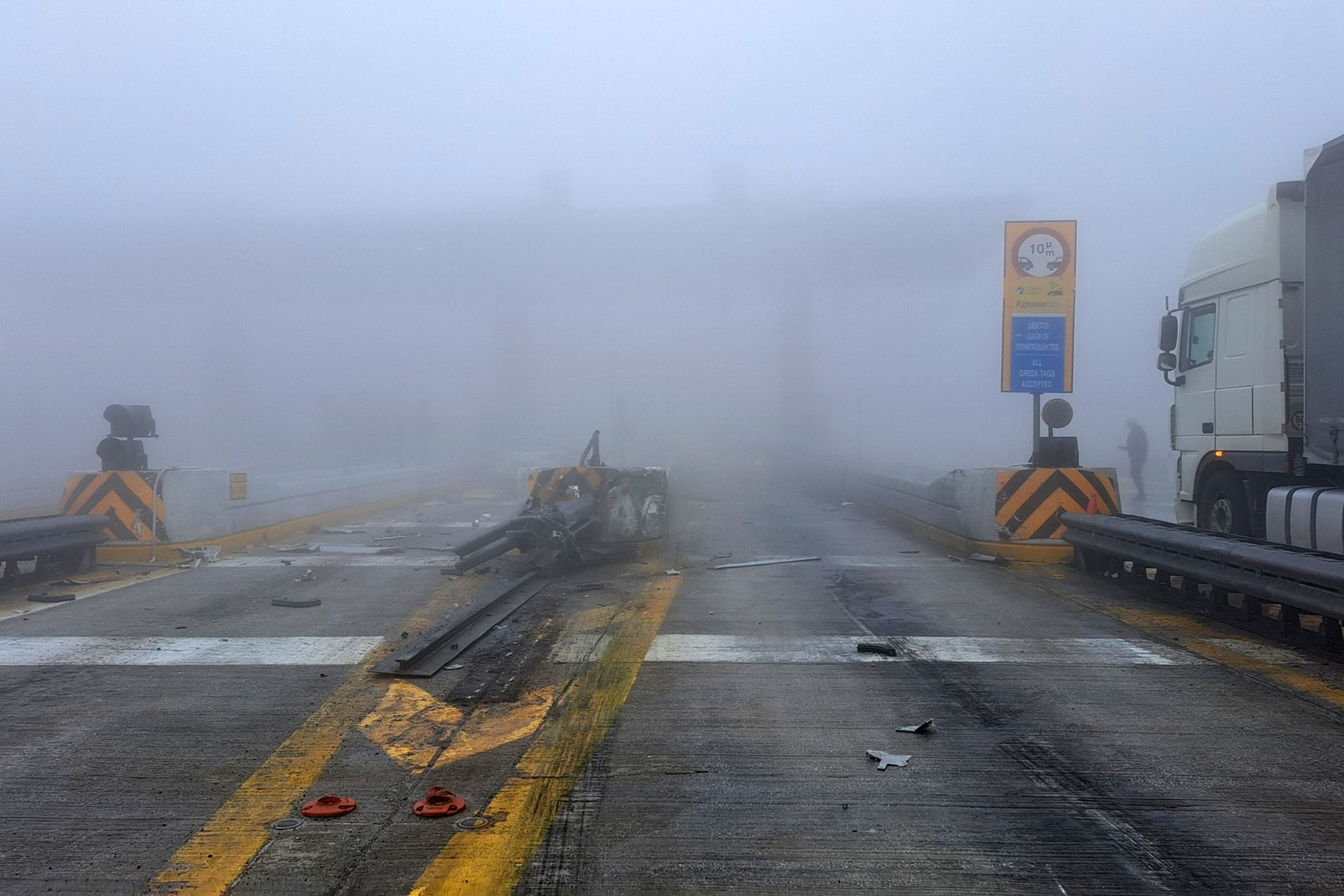 Τροχαίο στην Εγνατία: Στον εισαγγελέα σήμερα ο οδηγός της νταλίκας-2