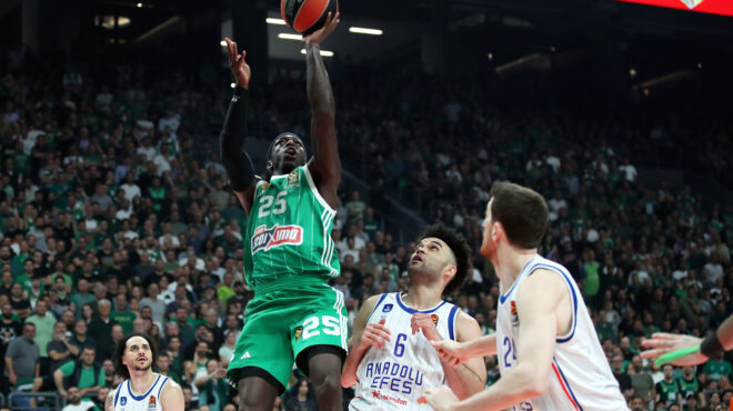 euroleague-το-τριφύλλι-ηττήθηκε-πριν-πάει-η-σ-563579188