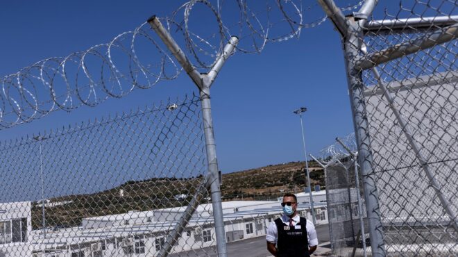 μεταναστευτικό-σε-κίνδυνο-έξι-παιδιά-563553595