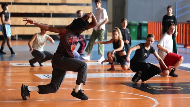 καλαμάτα-επετειακό-φεστιβάλ-χορού-με-563549929