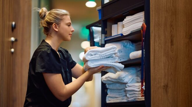 μόλις-ένας-στους-τέσσερις-με-συλλογικ-563566726