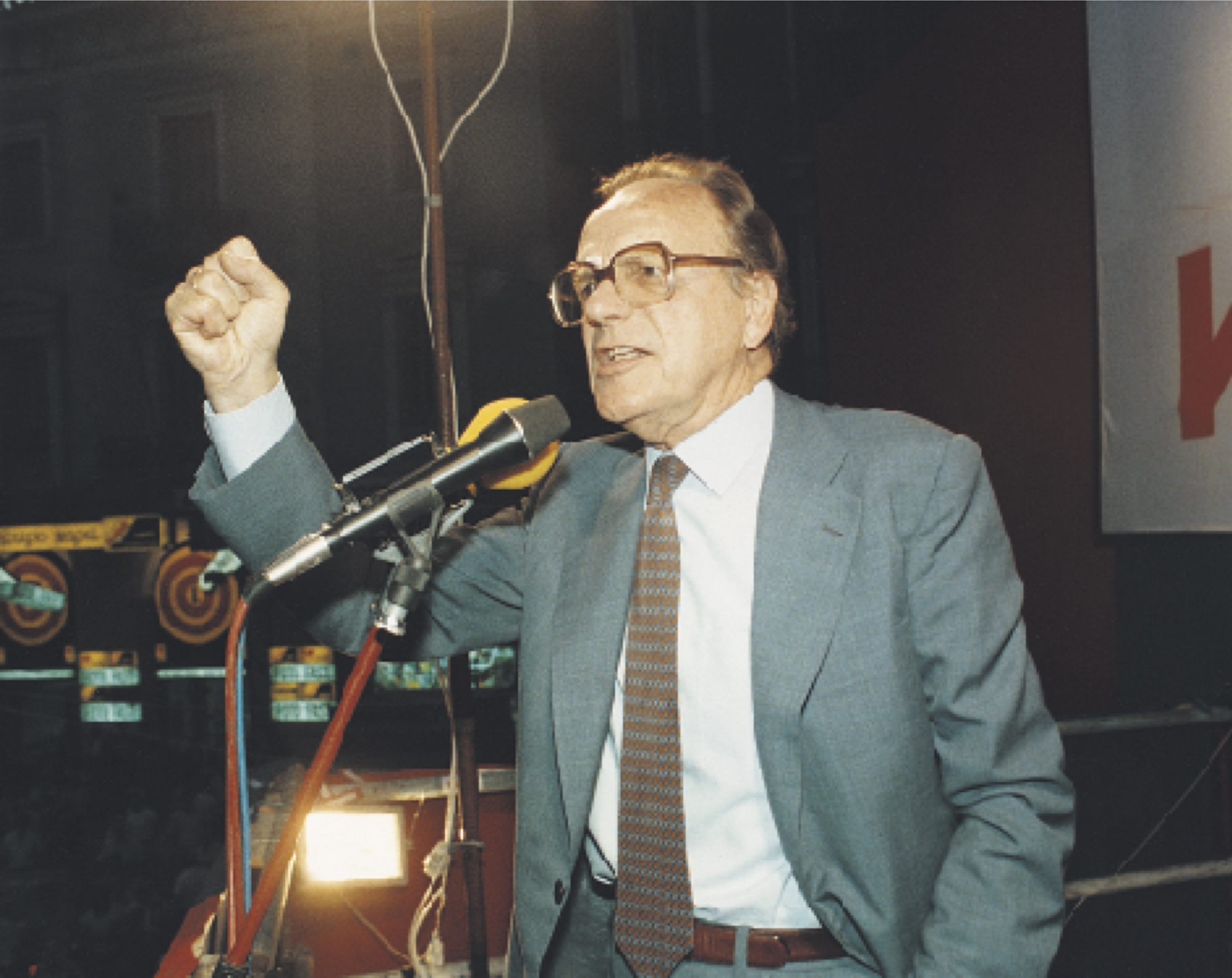 Ευρωεκλογές, με το μάτι στις εθνικές κάλπες-4