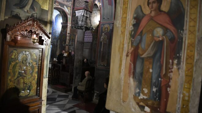 η-ναυσ-και-το-σχέδιο-για-ιερή-τράπεζα-563550454