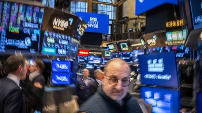 νουριέλ-ρουμπινί-στην-κ-κι-όμως-δεν-563561005