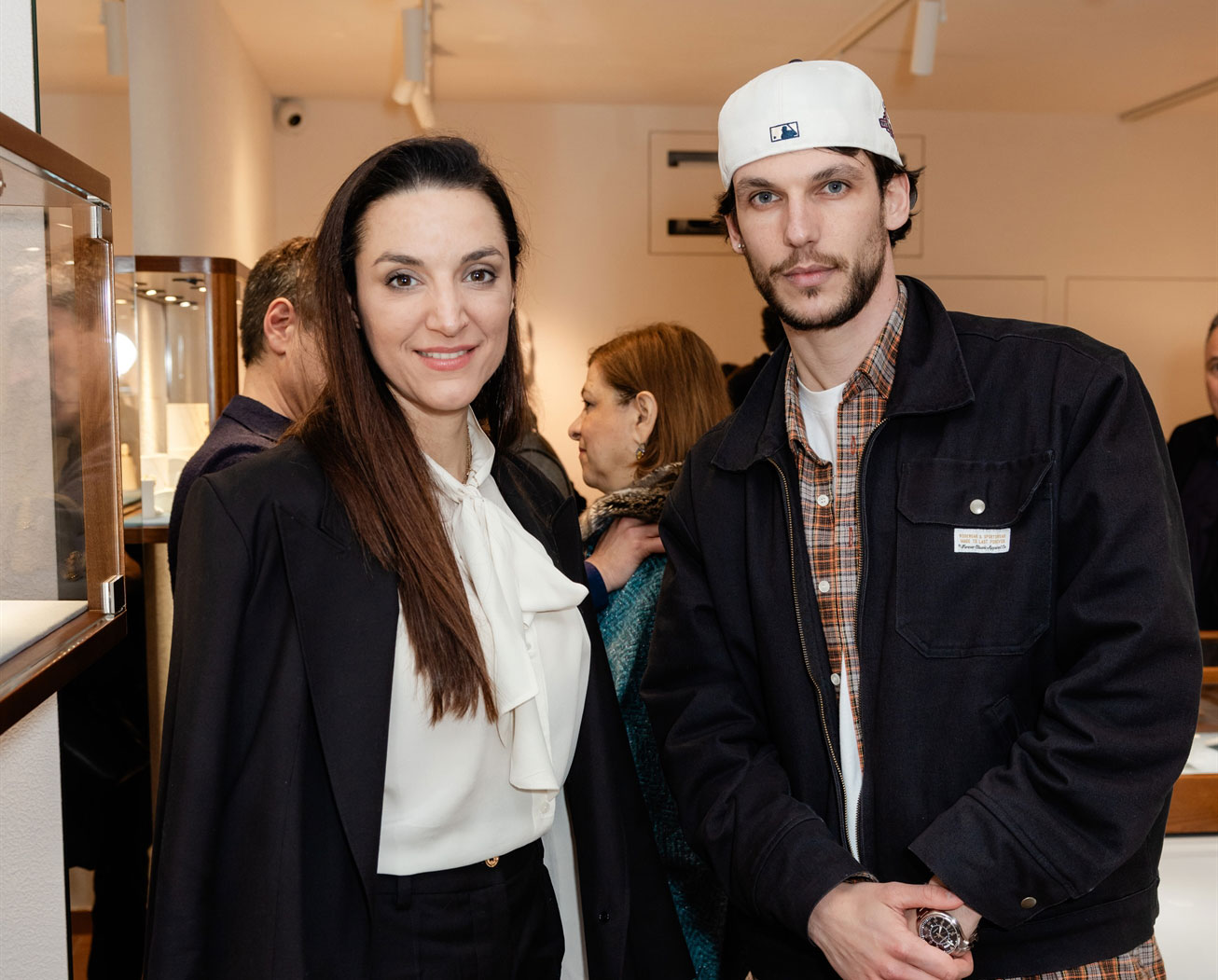 Ανοιξιάτικα εγκαίνια για τον νέο χώρο του σχεδιαστή κοσμημάτων Γιάννη Σεργάκη-4