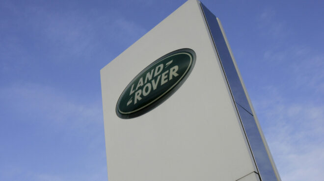 jaguar-land-rover-σταματά-να-εξάγει-αυτοκίνητα-στις-563551693