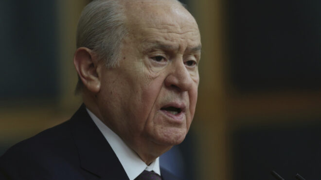 μήνυμα-μπαχτσελί-στην-ελληνική-κυβέρ-563559886