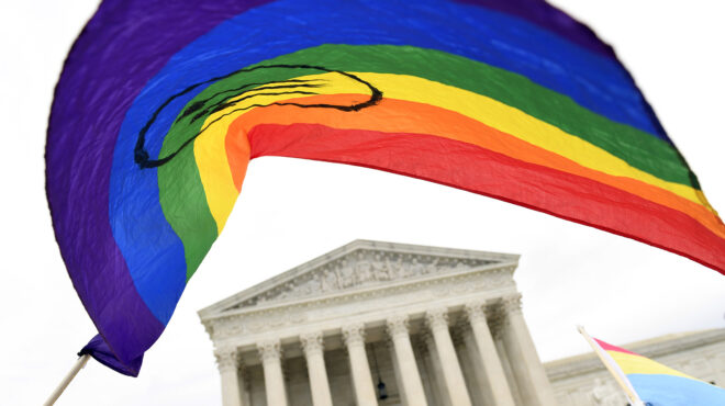 ηπα-μπορεί-το-dark-woke-να-σώσει-τους-δημοκρ-563576104