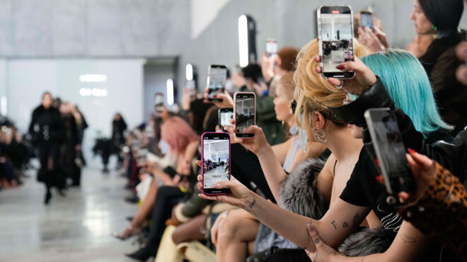 στη-δίνη-του-ozempic-τα-plus-size-μοντέλα-κάθισαν-σ-563588089