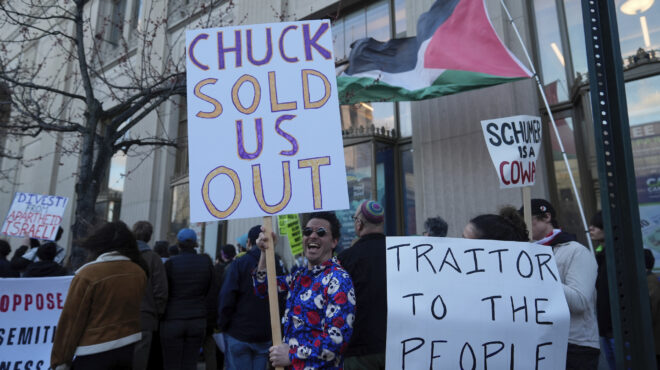 σε-κρίση-οι-δημοκρατικοί-αναζητούν-νέ-563548975