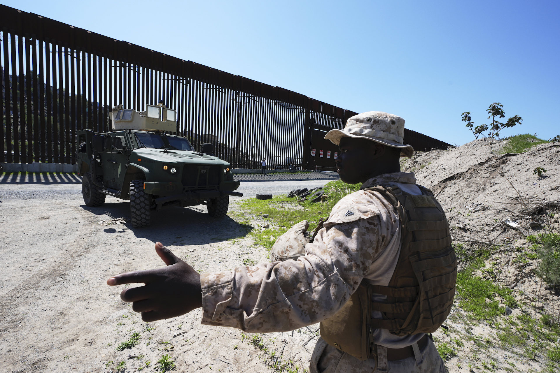 Οι πρώτες 100 ημέρες Τραμπ σε αριθμούς-4
