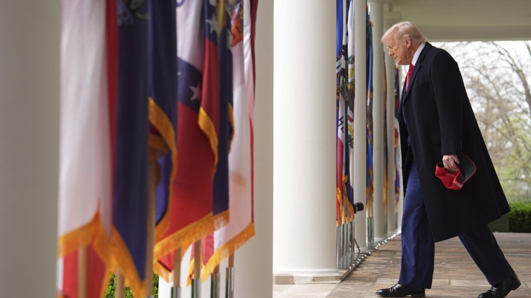 economist-για-δασμούς-τραμπ-η-αμερική-επιστρέ-563546248