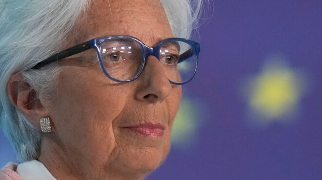 λαγκάρντ-ψήφος-εμπιστοσύνης-σε-πάουε-563570038