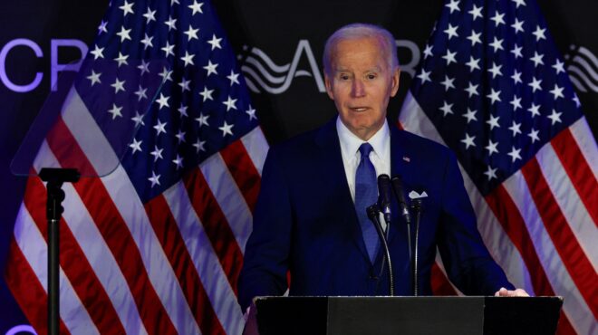 τζο-μπάιντεν-για-τραμπ-τόση-καταστρο-563566852