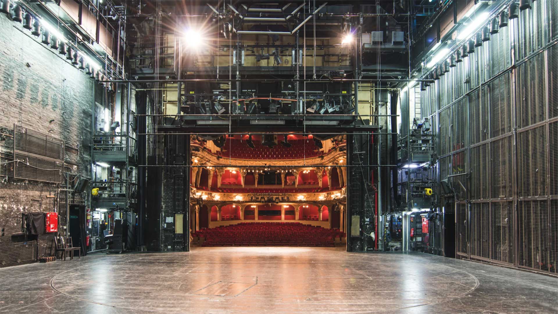 Μπερλίνερ Ανσάμπλ: Μια βραδιά στο θέατρο του ιστορικού γερμανικού θιάσου-2