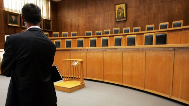 αι-στα-δικαστήρια-αυτόματες-μεταφράσ-563565472