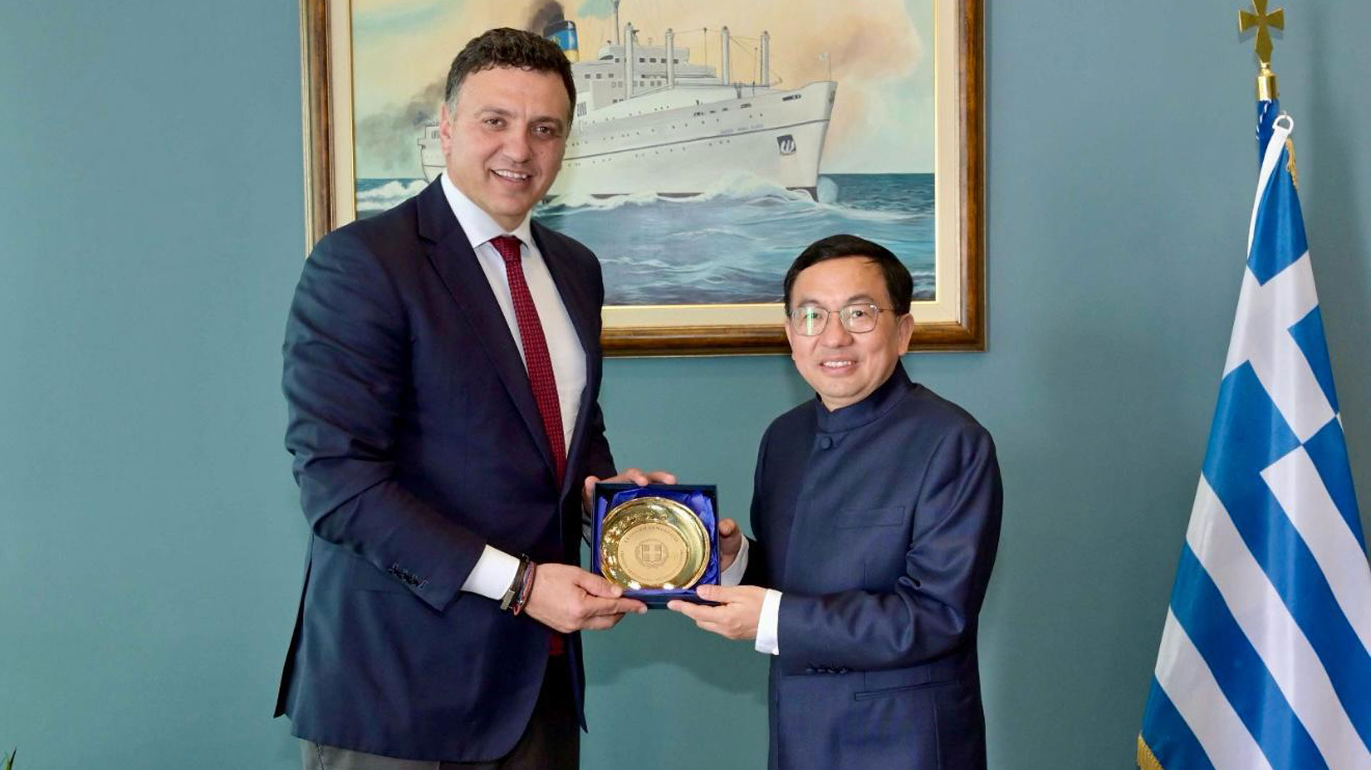 Β. Κικίλιας: Η καθημερινότητα στο λιμάνι του Πειραιά πρέπει να βελτιωθεί άμεσα-1