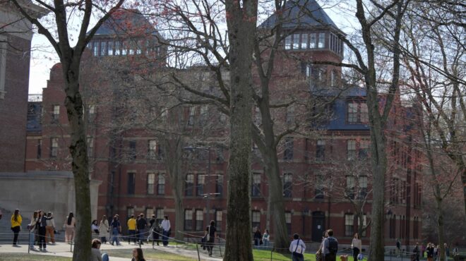 το-ξύπνημα-των-πανεπιστημίων-563570176