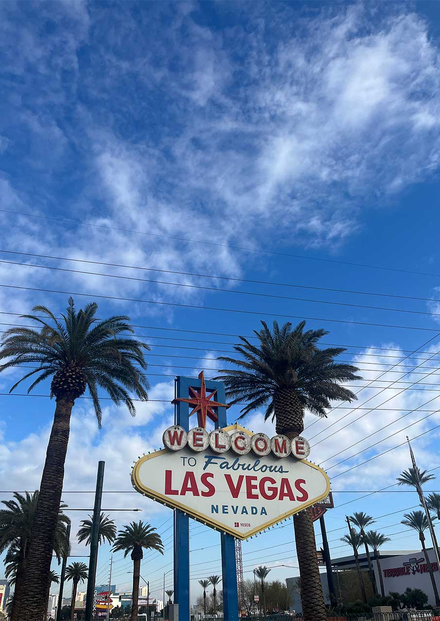 Στο Λας Βέγκας των καζίνο, του θεάματος και της Sphere-6